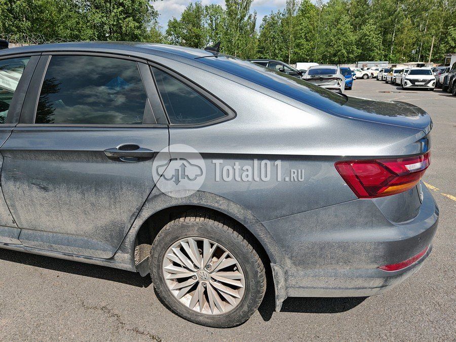 Фото Volkswagen Jetta 26