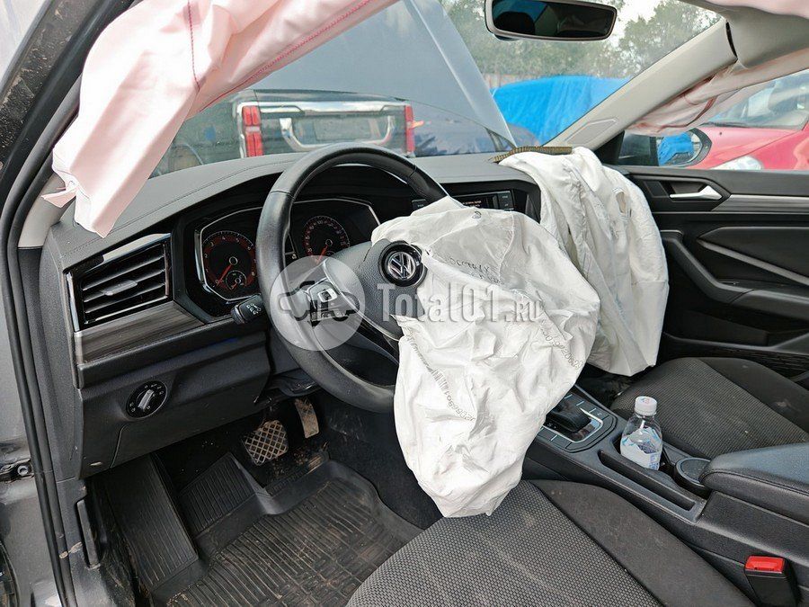 Фото Volkswagen Jetta 84