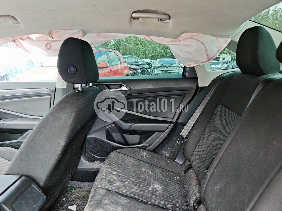 Фото Volkswagen Jetta 98