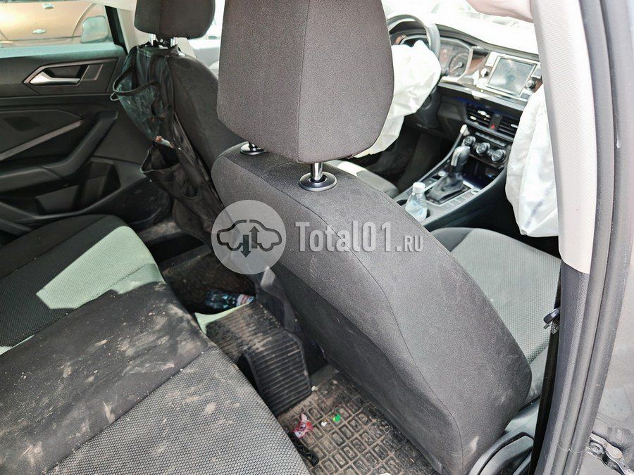Фото Volkswagen Jetta 126