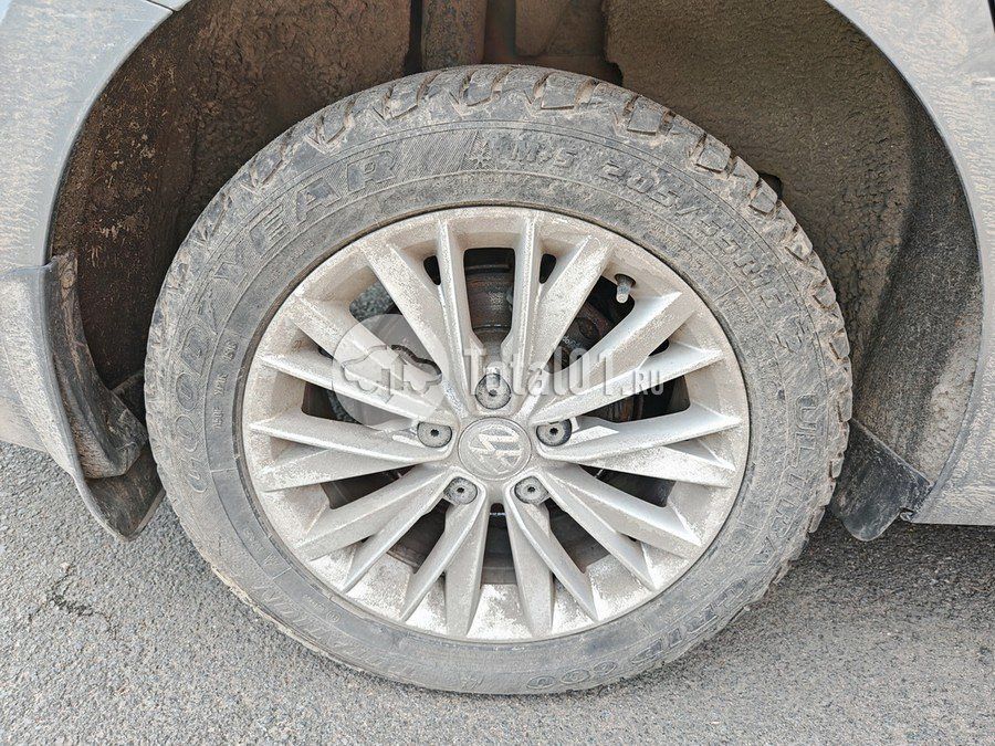 Фото Volkswagen Jetta 150