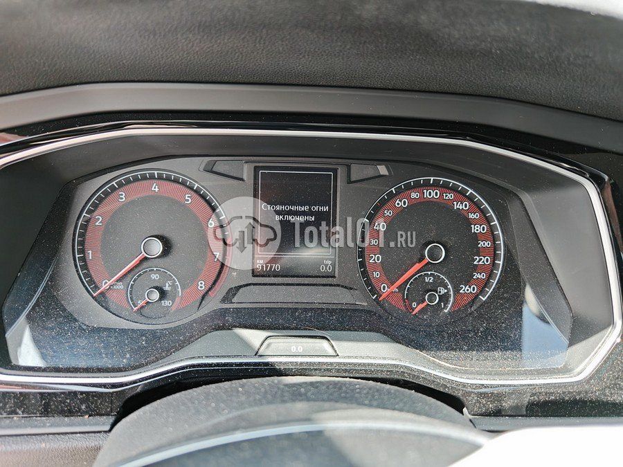 Фото Volkswagen Jetta 168