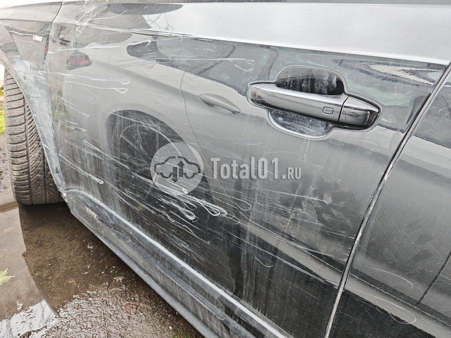 Фото Audi Q7 56