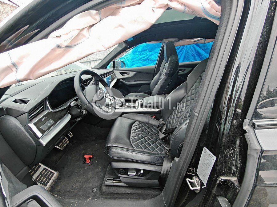 Фото Audi Q7 106