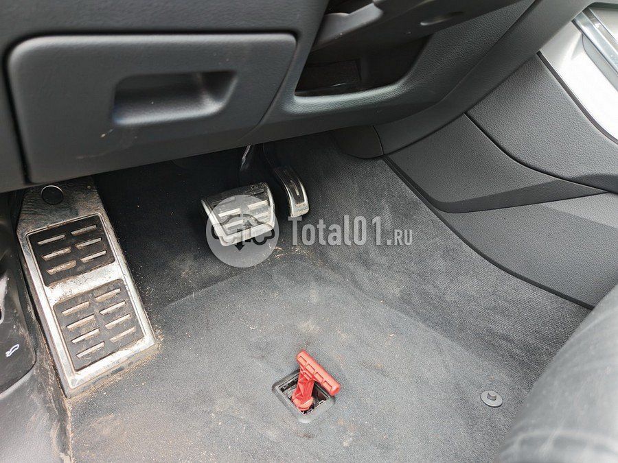 Фото Audi Q7 108