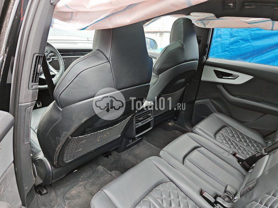 Фото Audi Q7 126