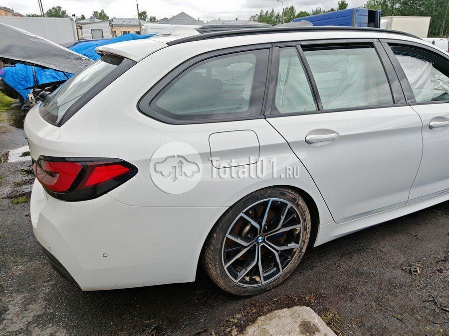 Фото BMW 5 серия 36