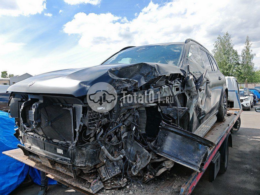 Фото Mercedes-Benz GLS-класс 208