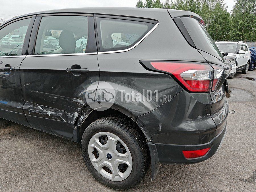 Фото Ford Kuga 30