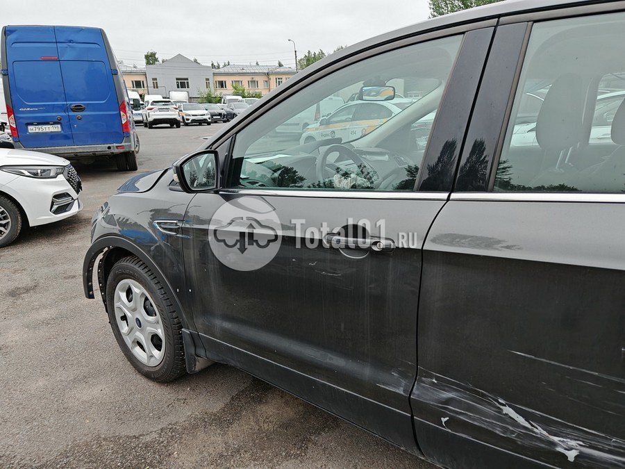 Фото Ford Kuga 42