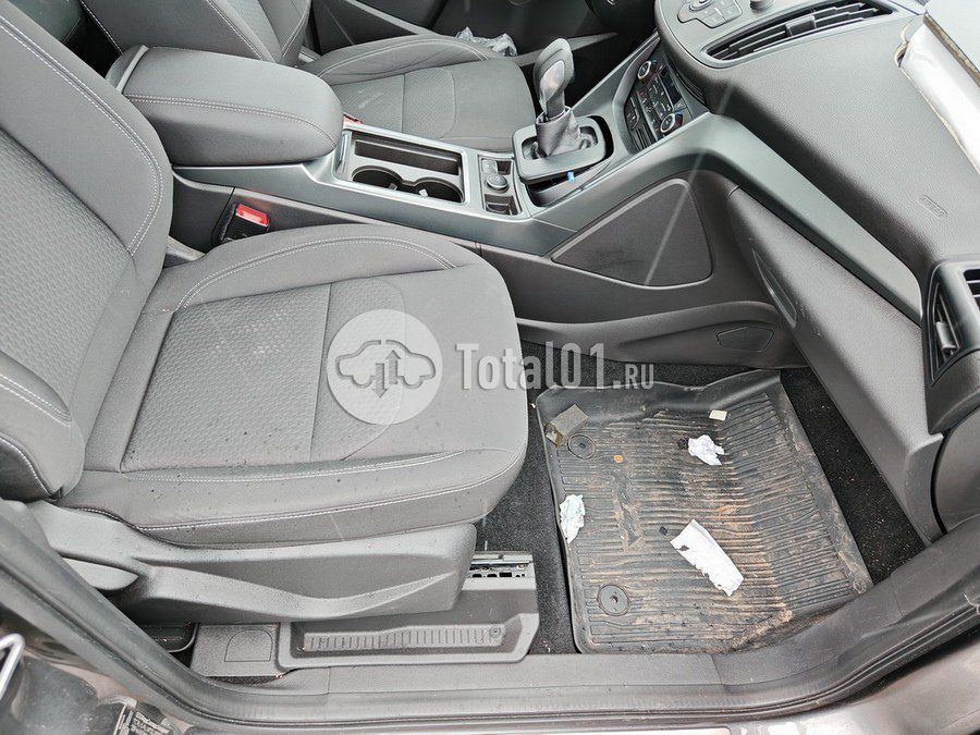 Фото Ford Kuga 142