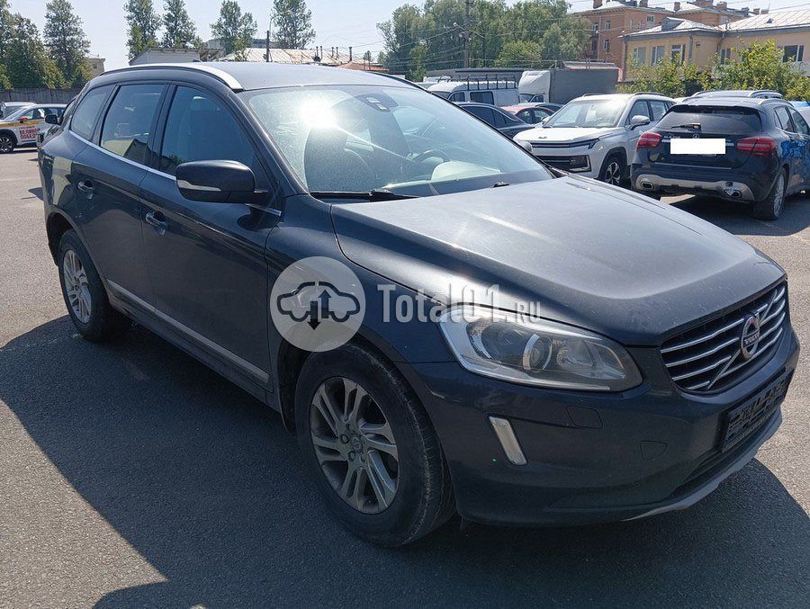 Фото Volvo XC60 2