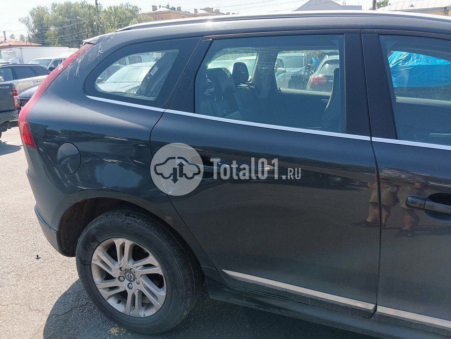 Фото Volvo XC60 14