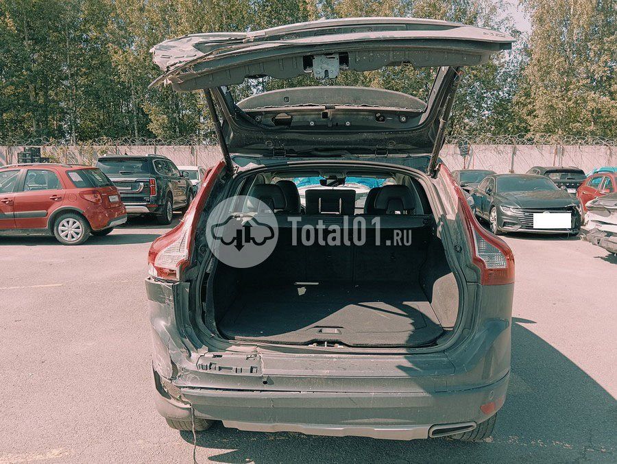 Фото Volvo XC60 86