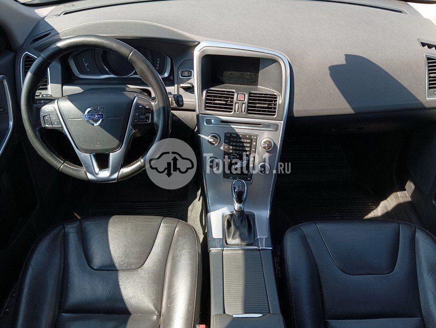 Фото Volvo XC60 110