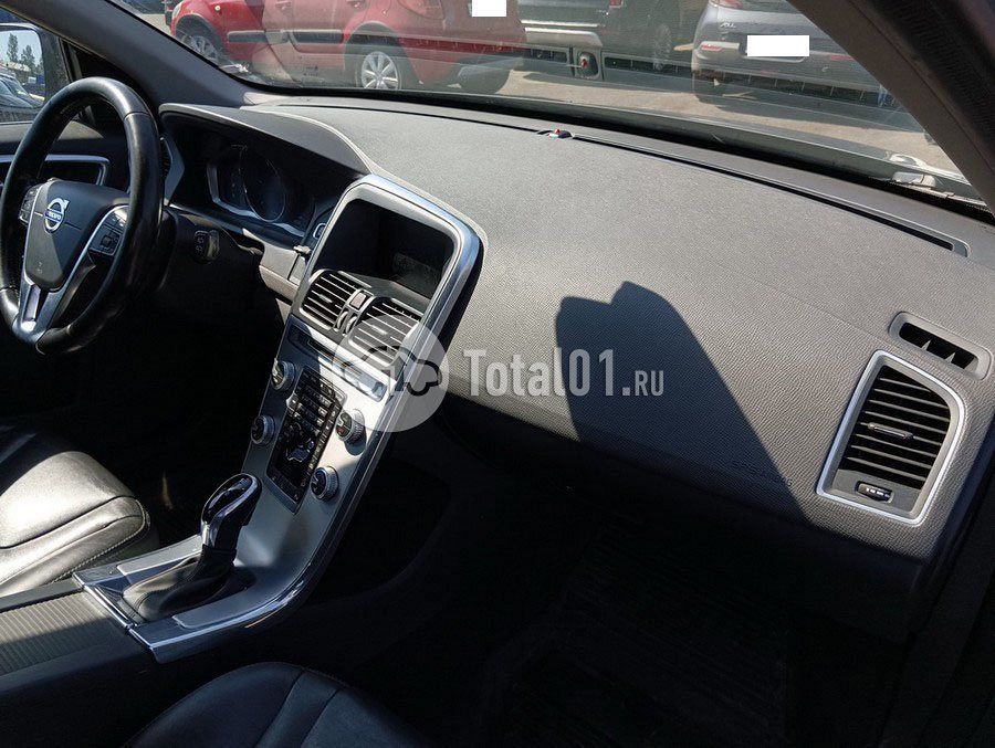 Фото Volvo XC60 122