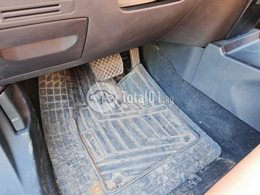Фото FAW Bestune T99 66