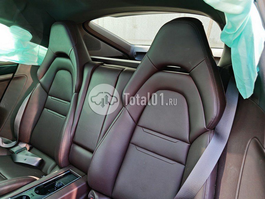 Фото Porsche Panamera 4 108