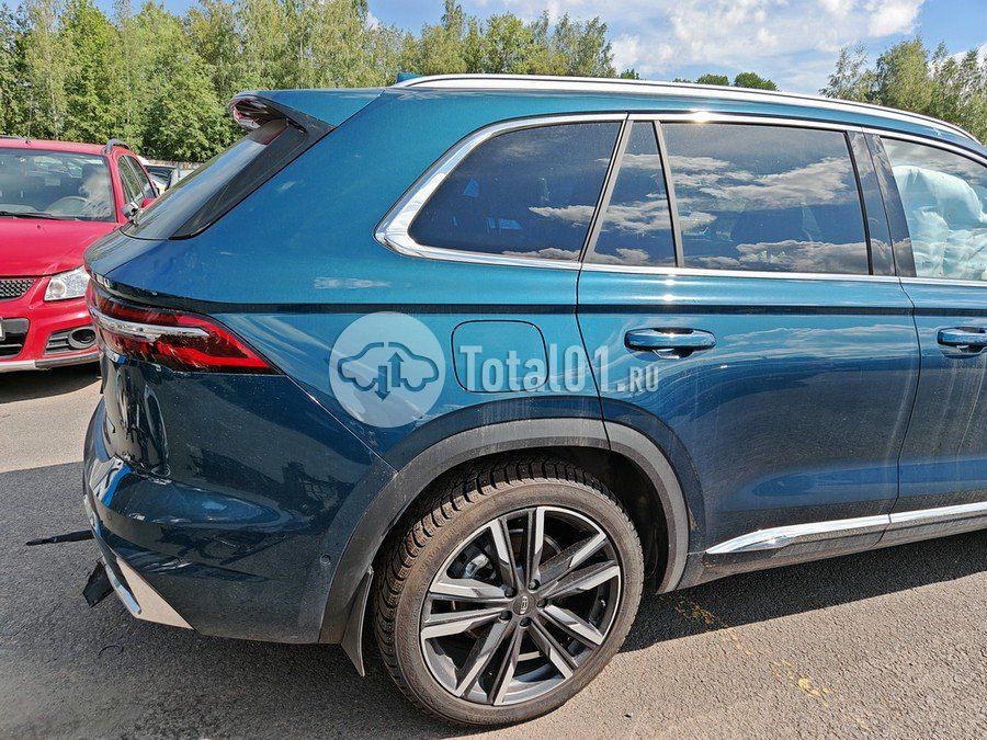Фото Geely Monjaro 36