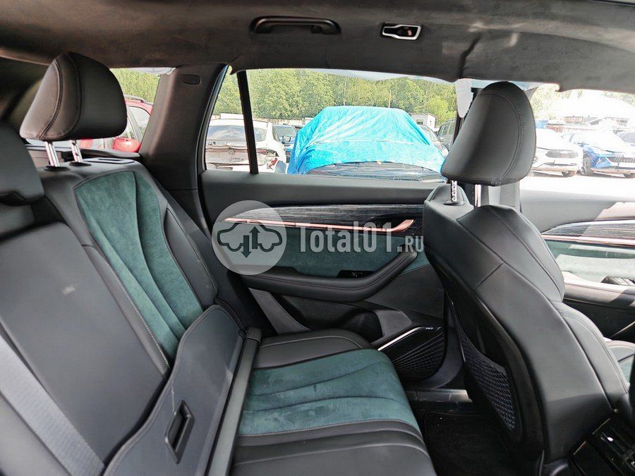Фото Geely Monjaro 154