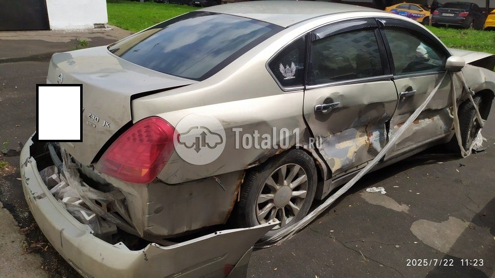 Фото Nissan Teana 26