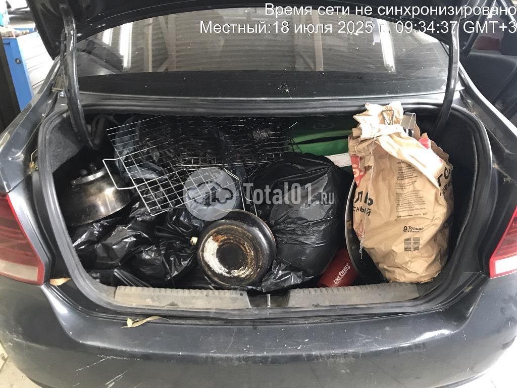 Фото Volkswagen Polo 16
