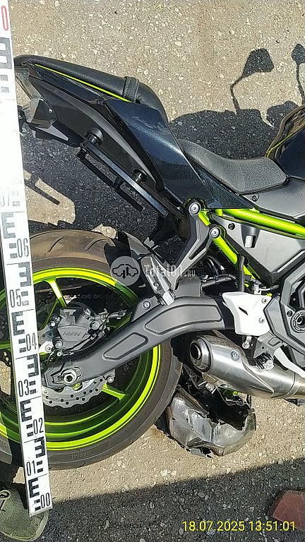 Фото Kawasaki Z650 16