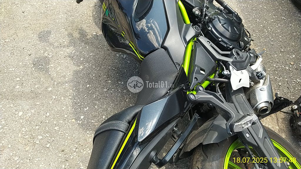 Фото Kawasaki Z650 58