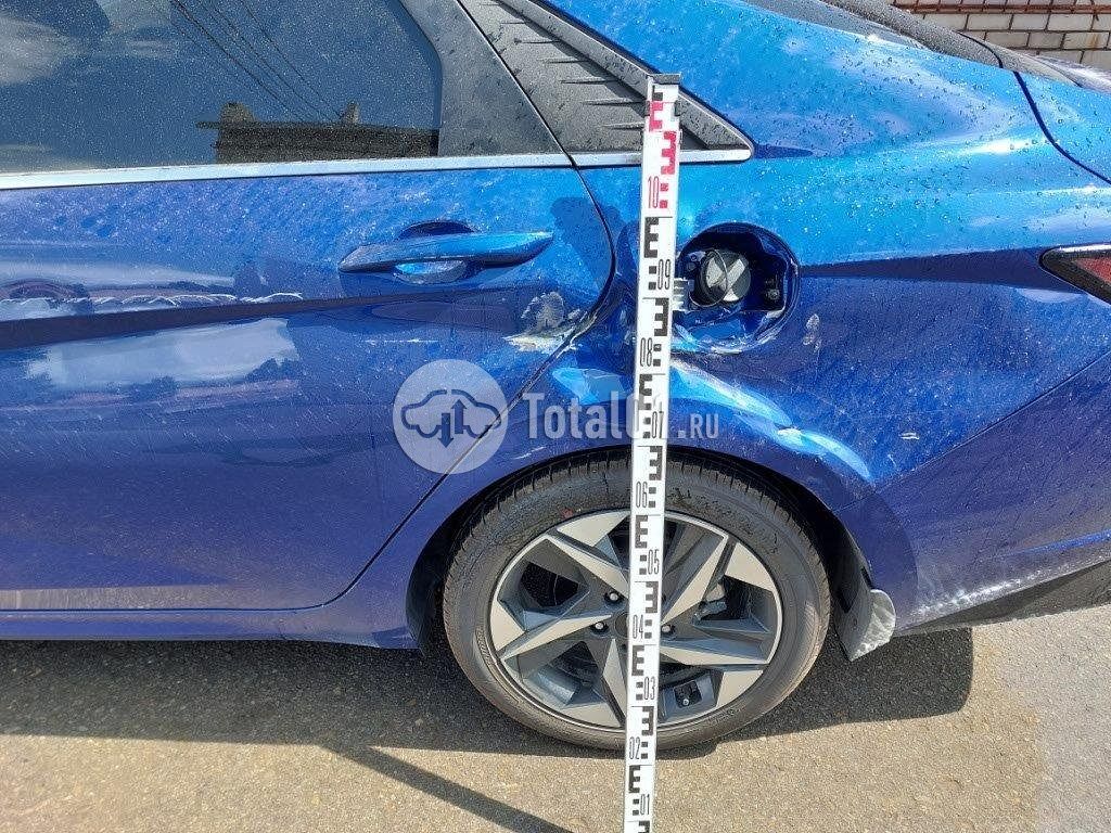 Фото Hyundai Elantra 14