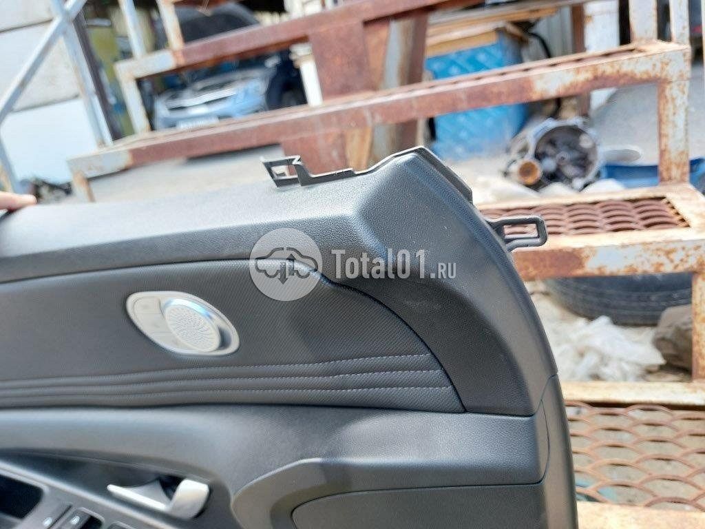 Фото Hyundai Elantra 136