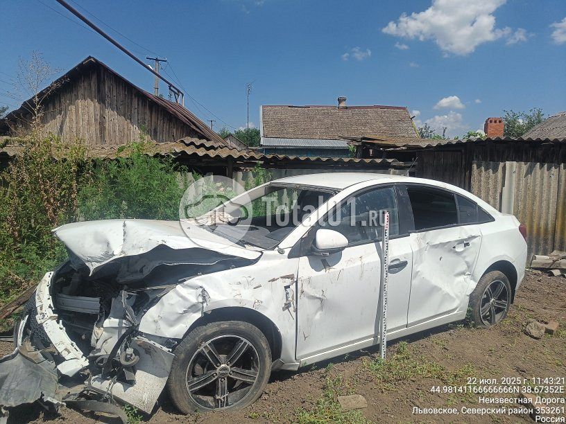 Фото Chevrolet Cruze 8