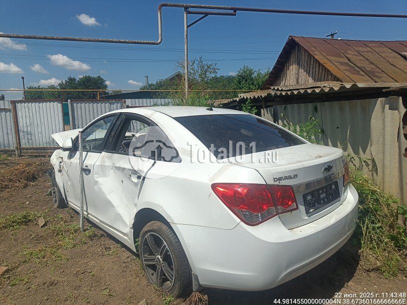 Фото Chevrolet Cruze 20