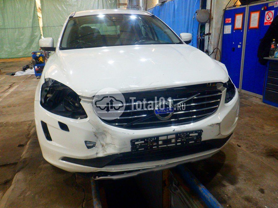 Фото Volvo XC60 4
