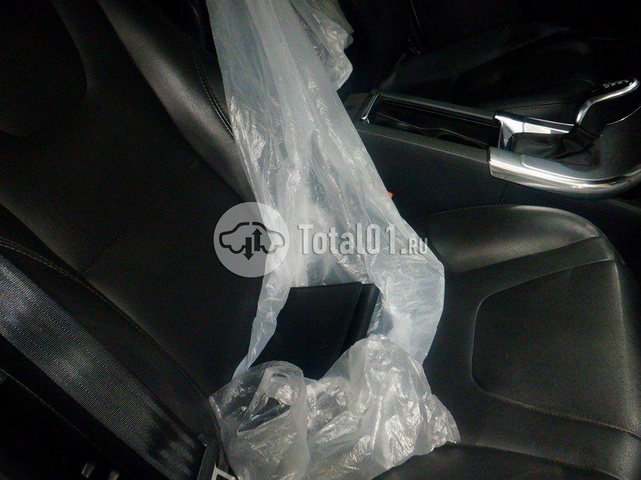 Фото Volvo XC60 26