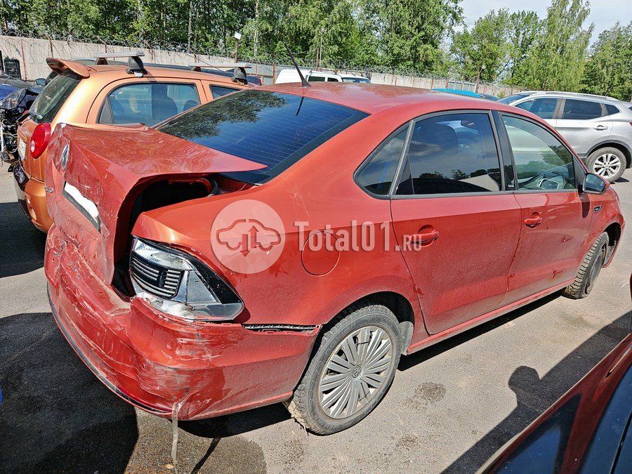 Фото Volkswagen Polo 8