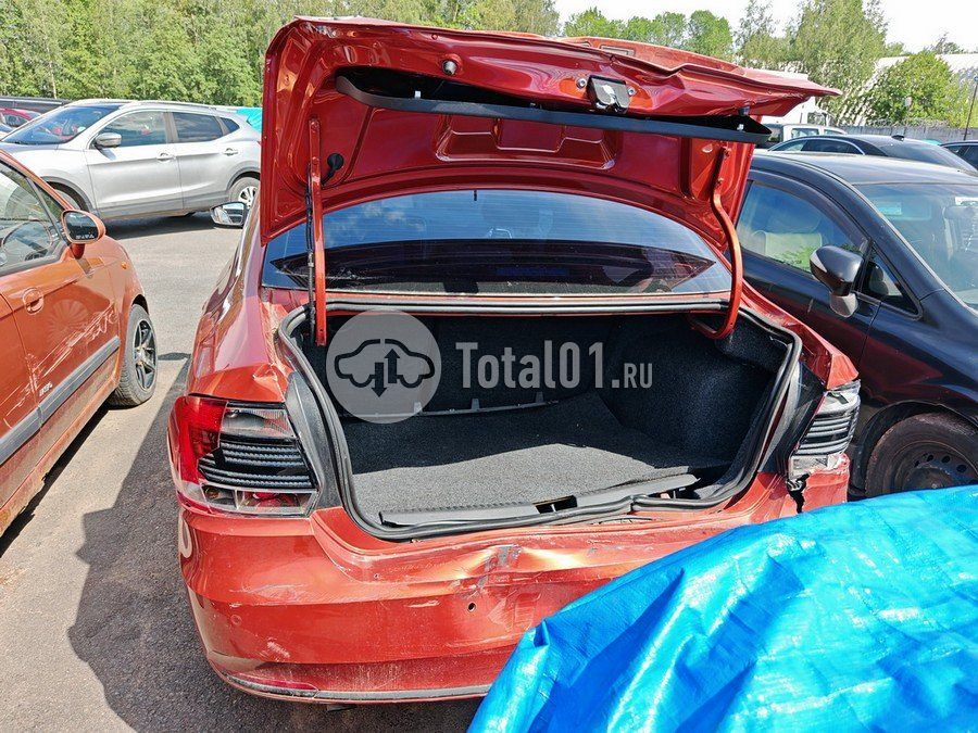 Фото Volkswagen Polo 74
