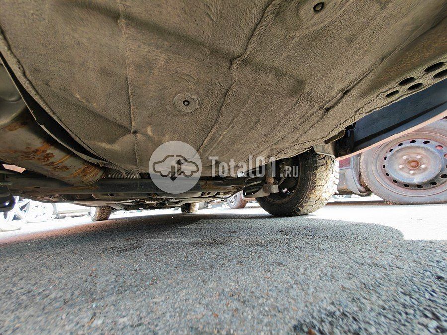 Фото Volkswagen Polo 100