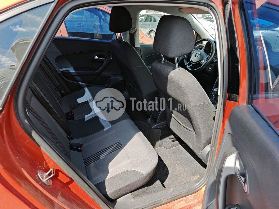 Фото Volkswagen Polo 106