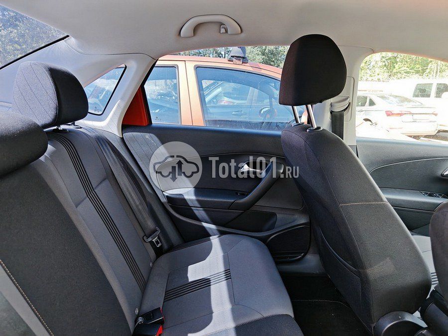Фото Volkswagen Polo 110