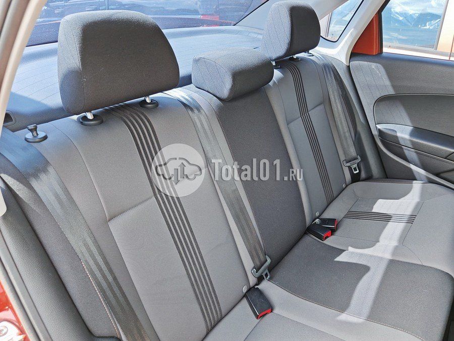 Фото Volkswagen Polo 112