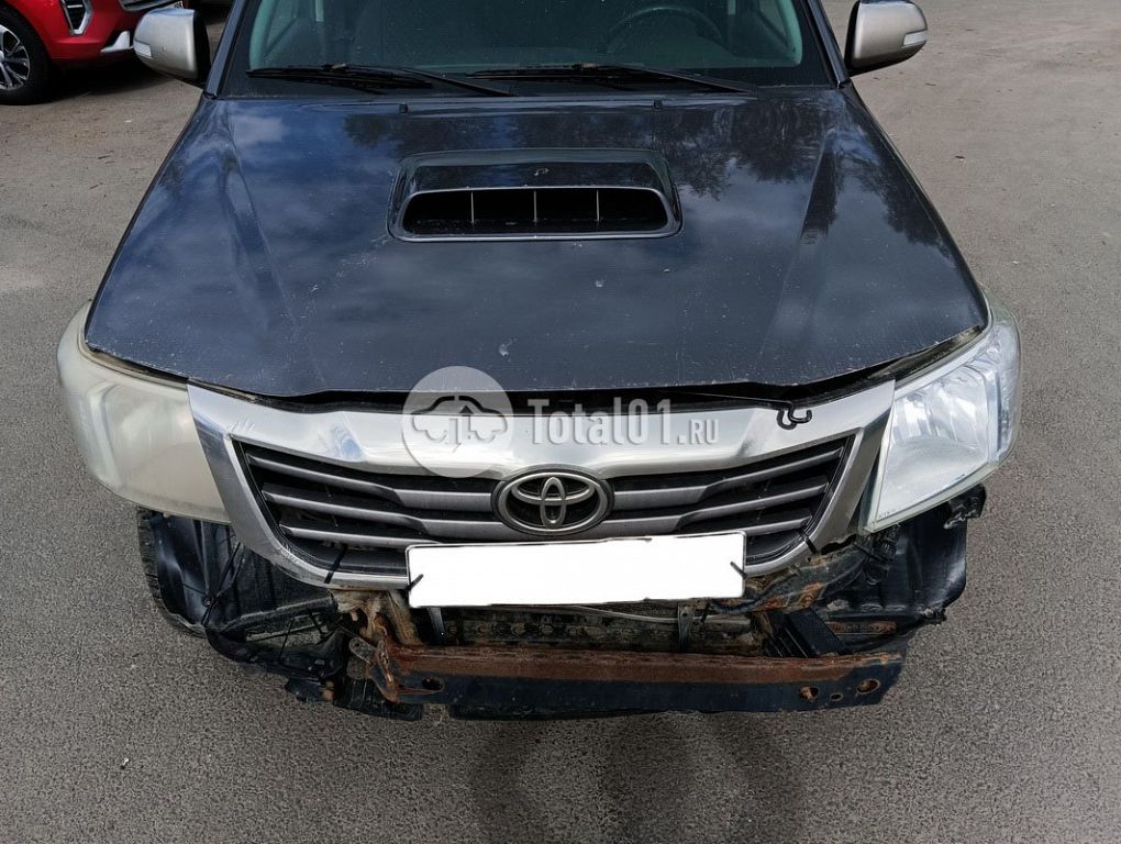 Фото Toyota Hilux 6