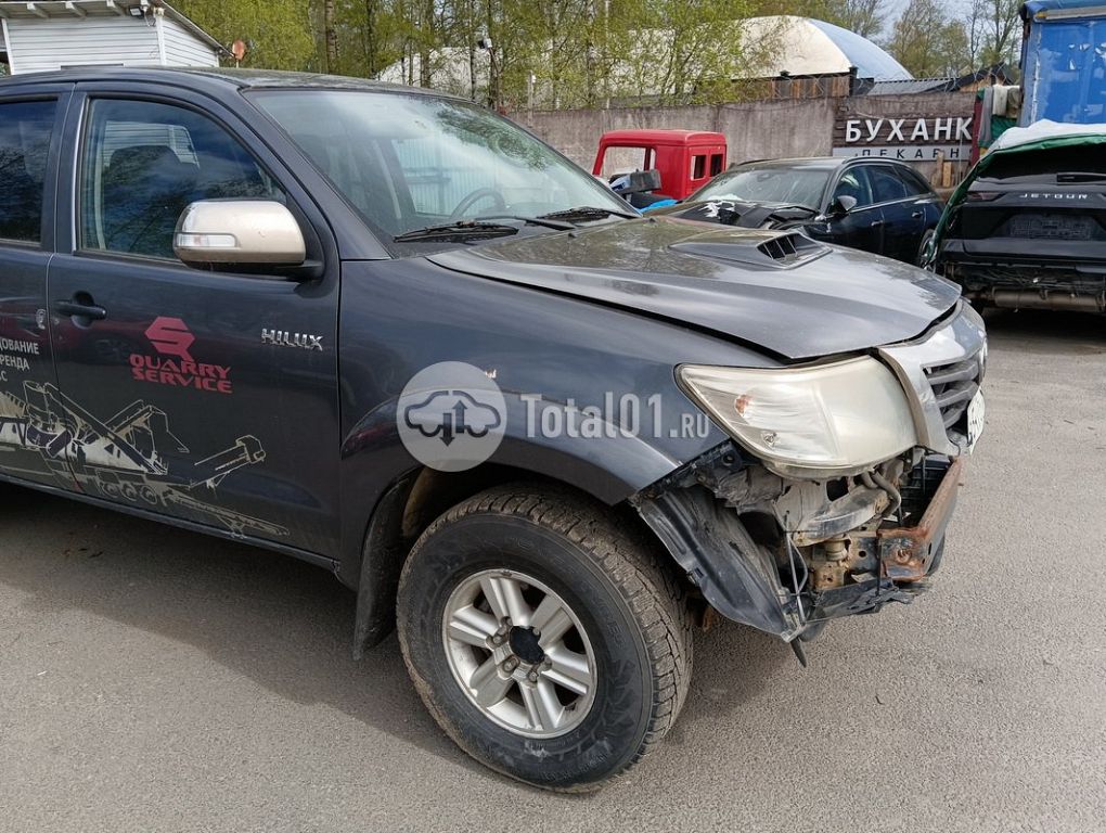 Фото Toyota Hilux 10