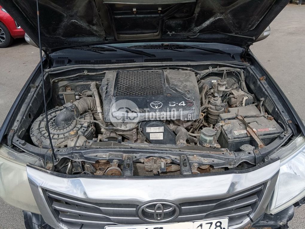 Фото Toyota Hilux 80