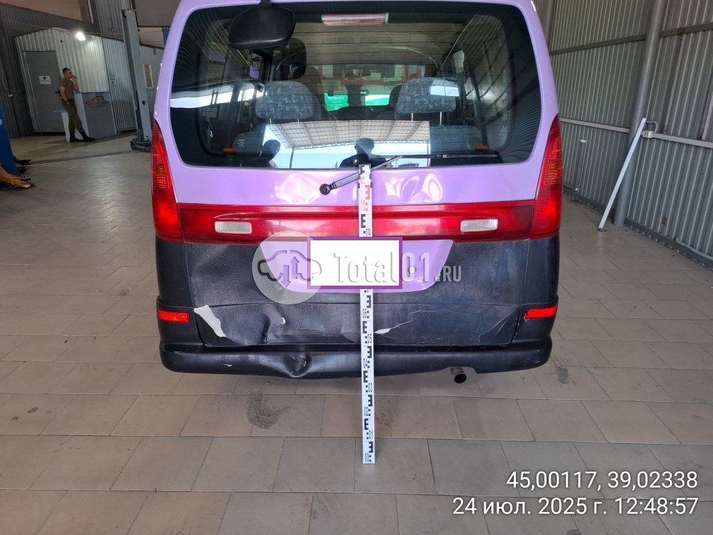 Фото Nissan Serena 2