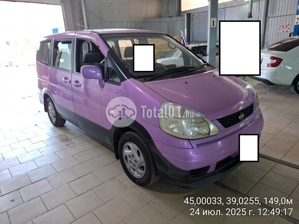 Фото Nissan Serena 6