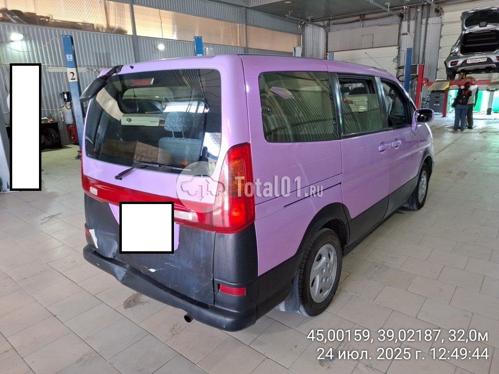 Фото Nissan Serena 12
