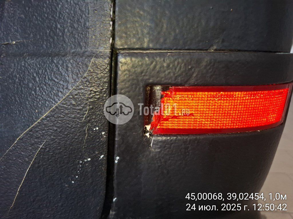 Фото Nissan Serena 18