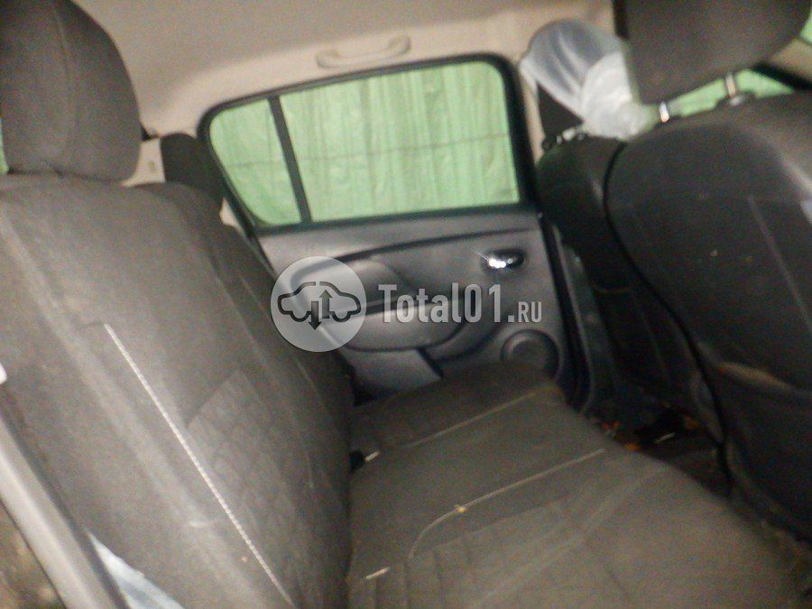 Фото Renault Sandero 42