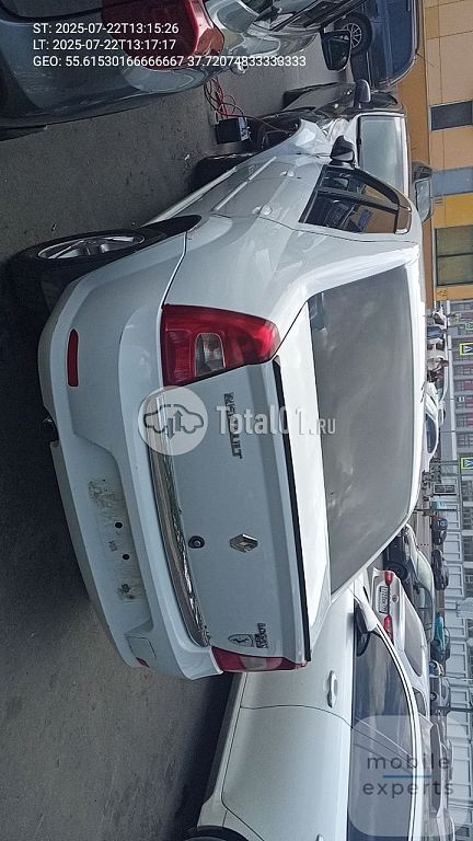 Фото Renault Logan 4