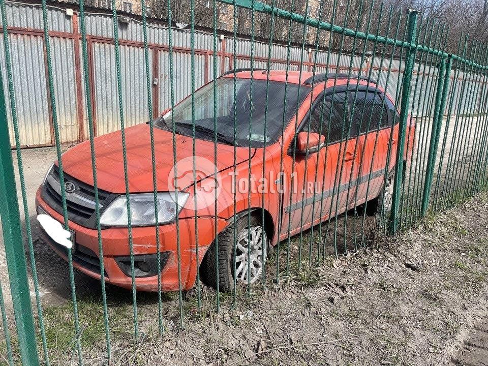 Фото ВАЗ (LADA) Granta 128